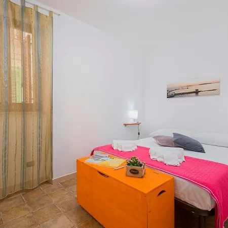 Apartment Suli Mari E Ventu *